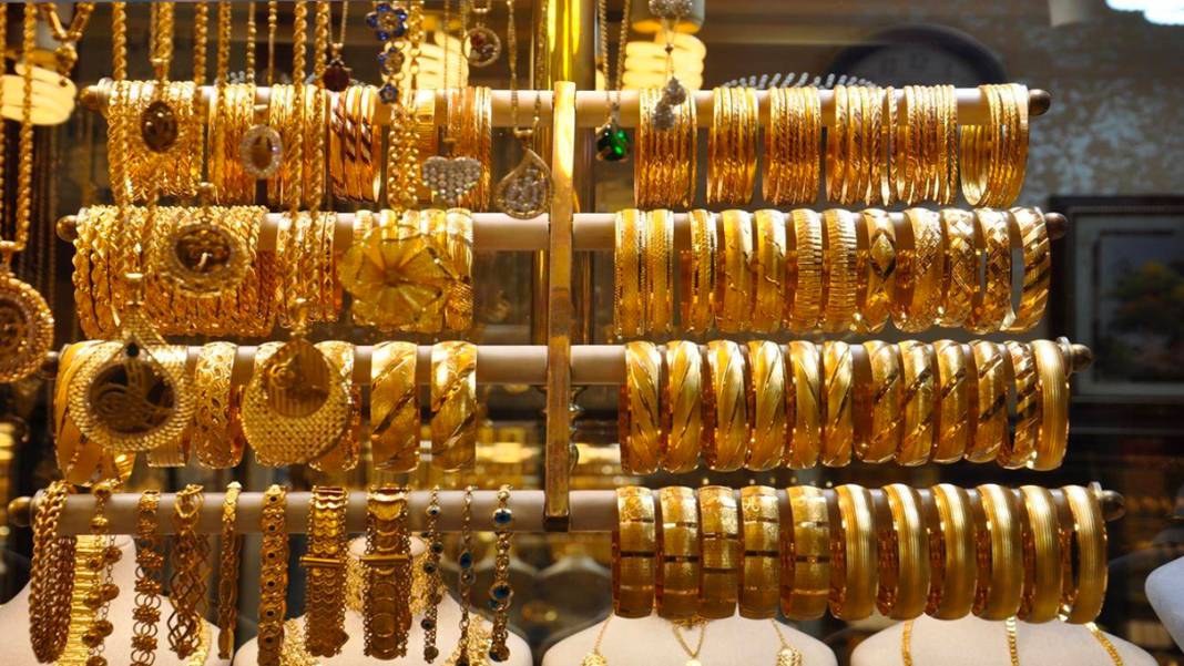 İslam Memiş altın fiyatlarındaki rekor seviye için net tarih verdi 10